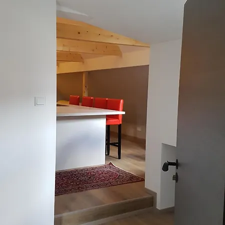 Neue Wunderschoene Direkt Im Herzen Von Apartment